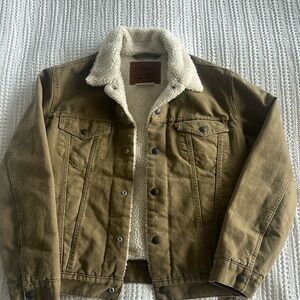 Levi’s Men’s Canvas Sherpa Trucker Jacket